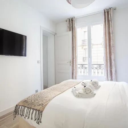 Parisian * Paris
